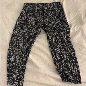 new lululemon capris